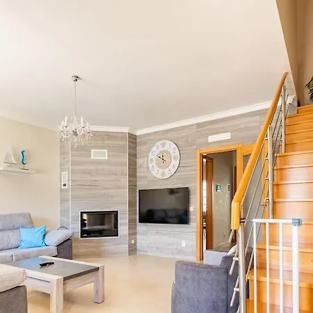 Casa * Nazaré